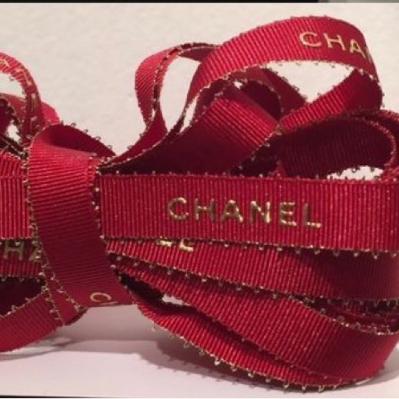Authentic Chanel Classic Red Silk Ribbon appr. 72 Inches/2 Yds Valentine’s Day - Picture 4 of 10